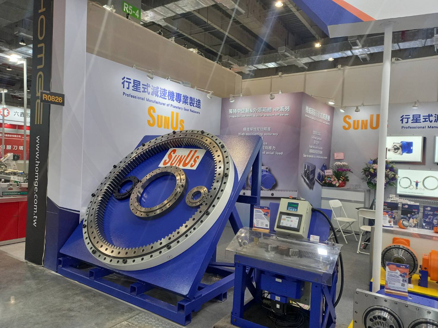 TIMTOS 2023 2 meter slewing bearing